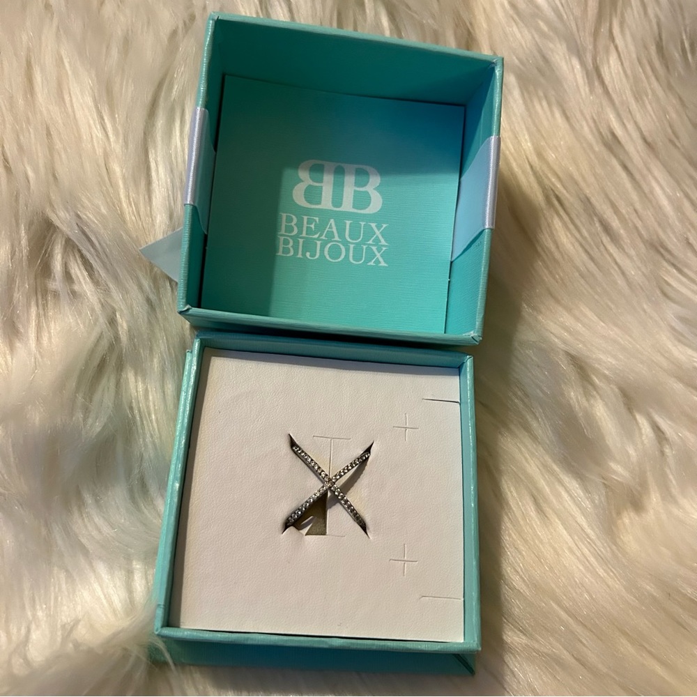 Beaux Bijoux Sterling Silver Criss Cross ring